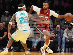 Hornets Heat Basketball