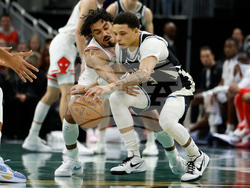 Bulls Bucks Basketball