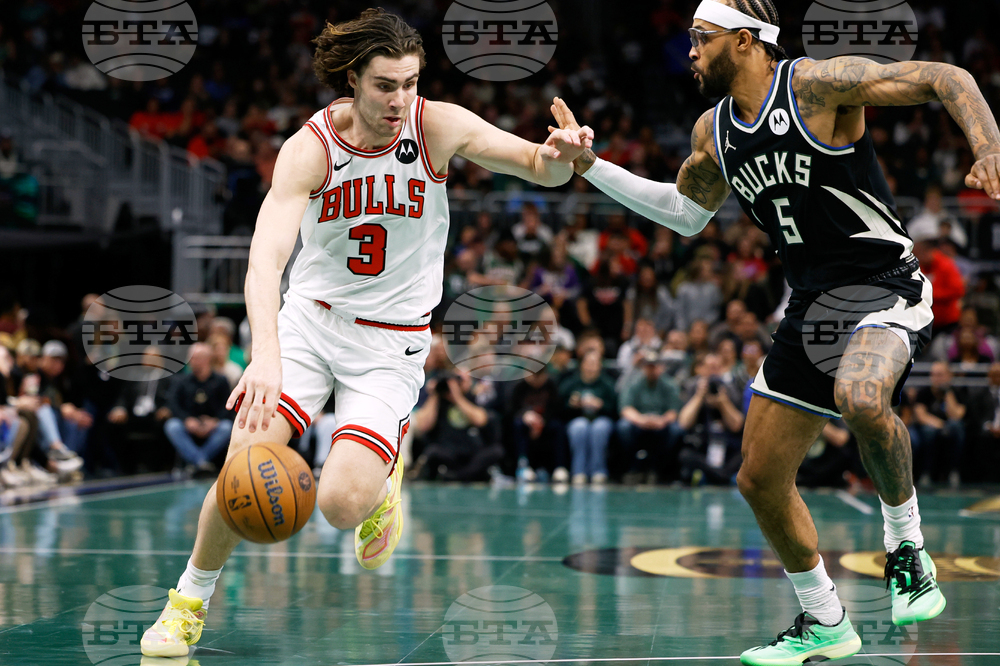 Bulls Bucks Basketball