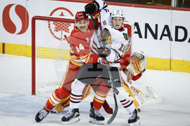 Blackhawks Flames Hockey