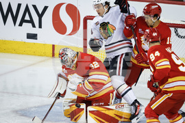 Blackhawks Flames Hockey