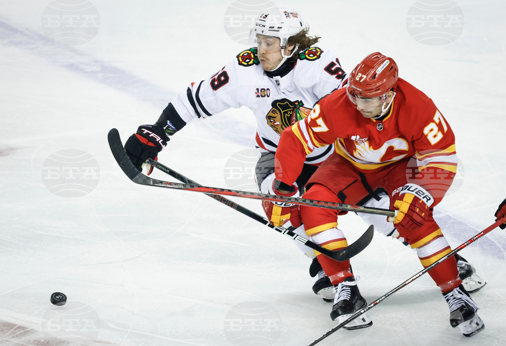 Blackhawks Flames Hockey