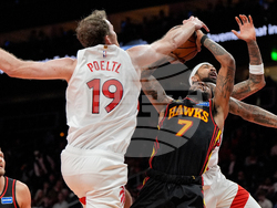 Raptors Hawks Basketball