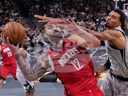 Rockets Spurs Basketball