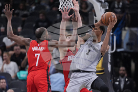 Rockets Spurs Basketball