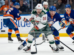 Wild Islanders Hockey