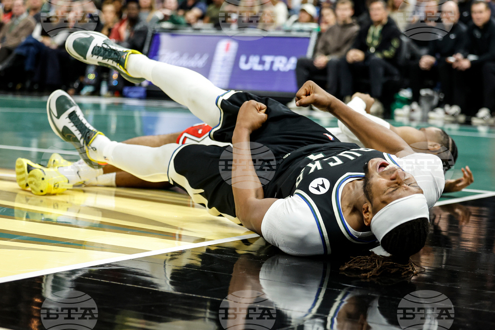 Bulls Bucks Basketball