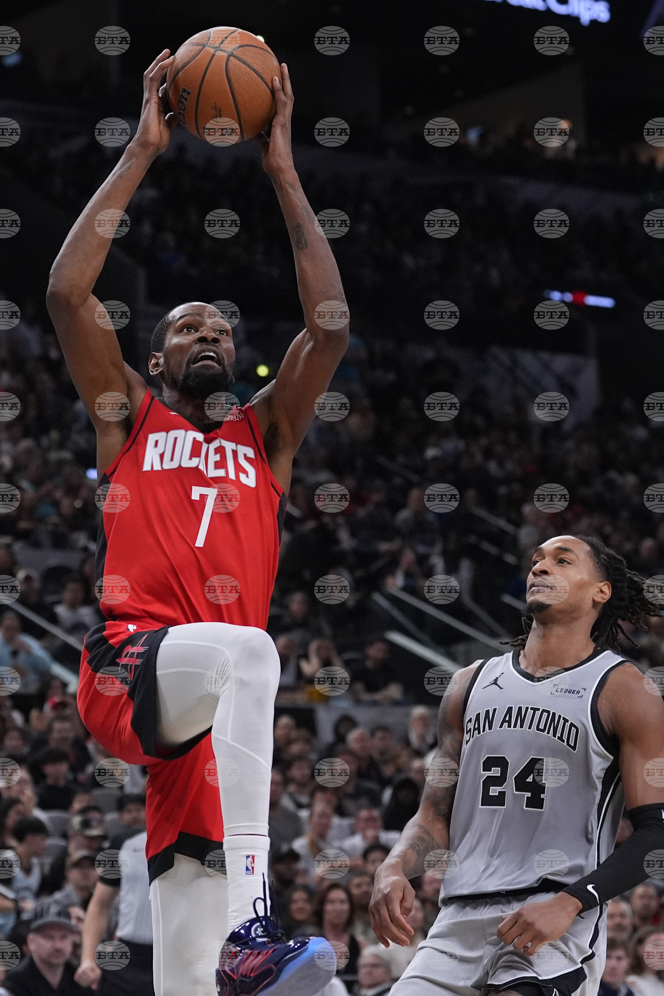 Rockets Spurs Basketball