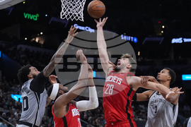 Rockets Spurs Basketball