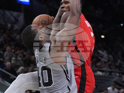 Rockets Spurs Basketball