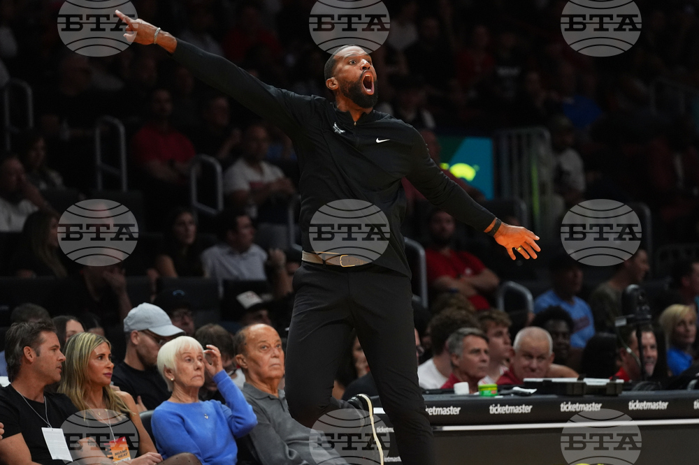 Hornets Heat Basketball