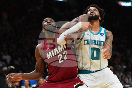 Hornets Heat Basketball