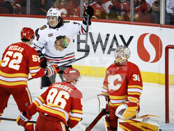 Blackhawks Flames Hockey