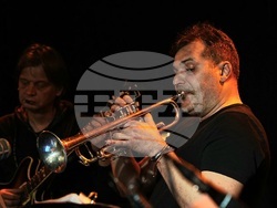 Пловдив - академичния джаз бенд - концерт