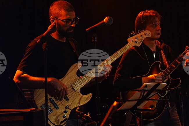 Пловдив - академичния джаз бенд - концерт