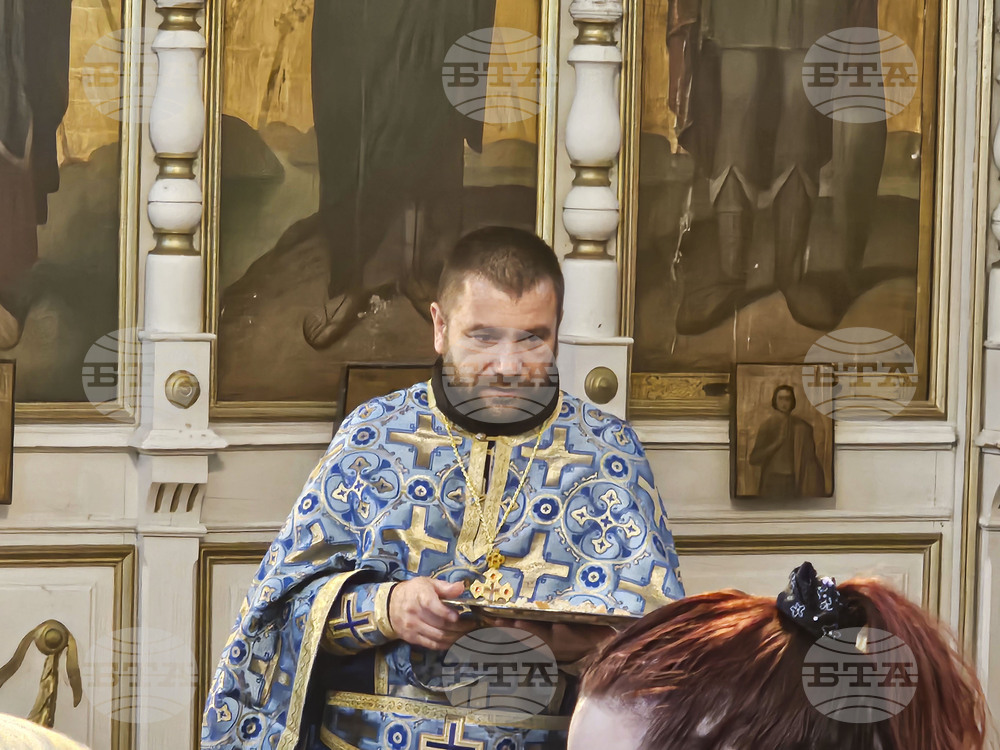 Русе - "Свети Архангел Михаил" - църква Долапите