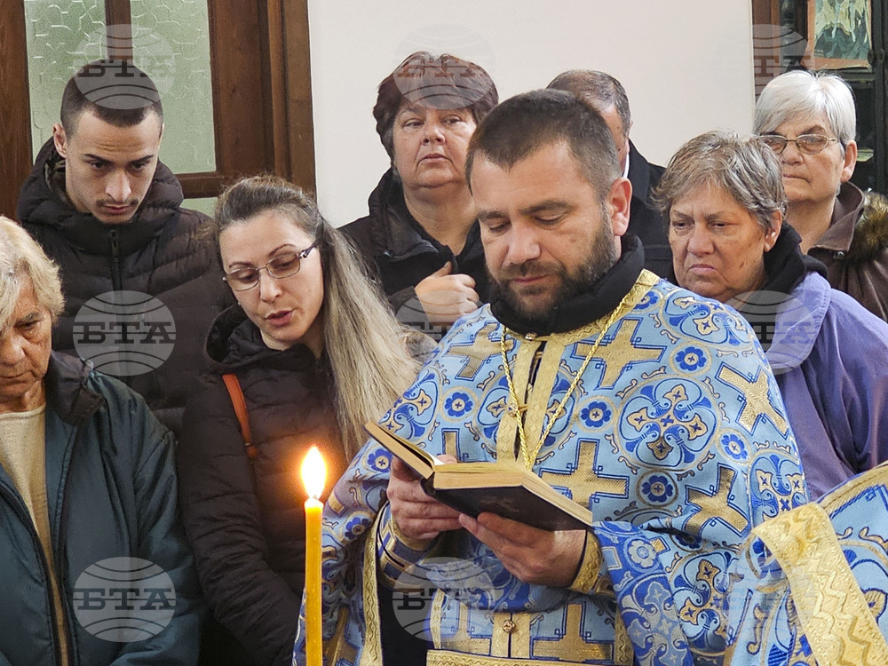Русе - "Свети Архангел Михаил" - църква Долапите