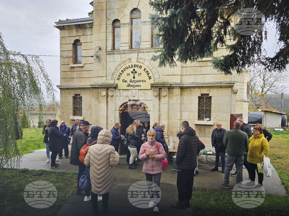 Русе - "Свети Архангел Михаил" - църква Долапите