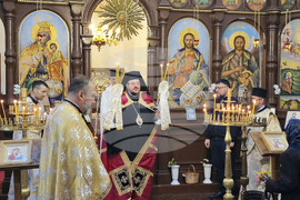 Село Преславен - храм "Свети Арханегл Михаил" - литургия