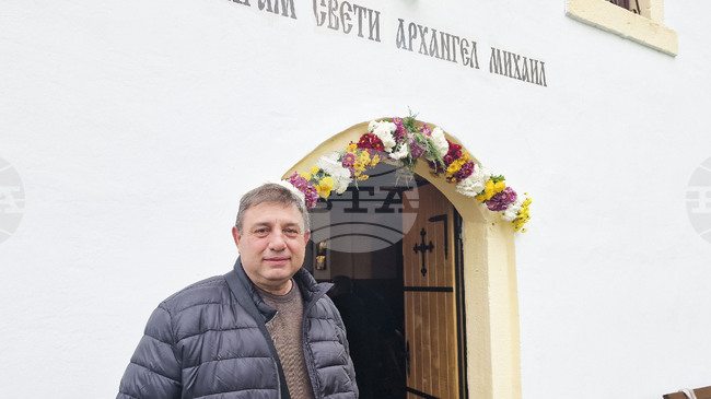 Инициативата "Конвой на мира" мина през възобновения храм в старозагорското с. Преславен, разказа секретарят на кметството Атанас Иванов