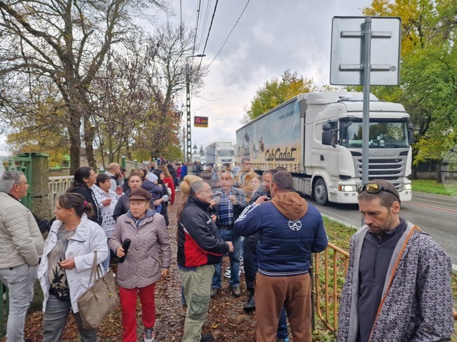 Поликраище - Протест срещу липсата на вода и ток