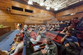 Сливен - конкурс-надпяване "Славеи пеят край Сливен"