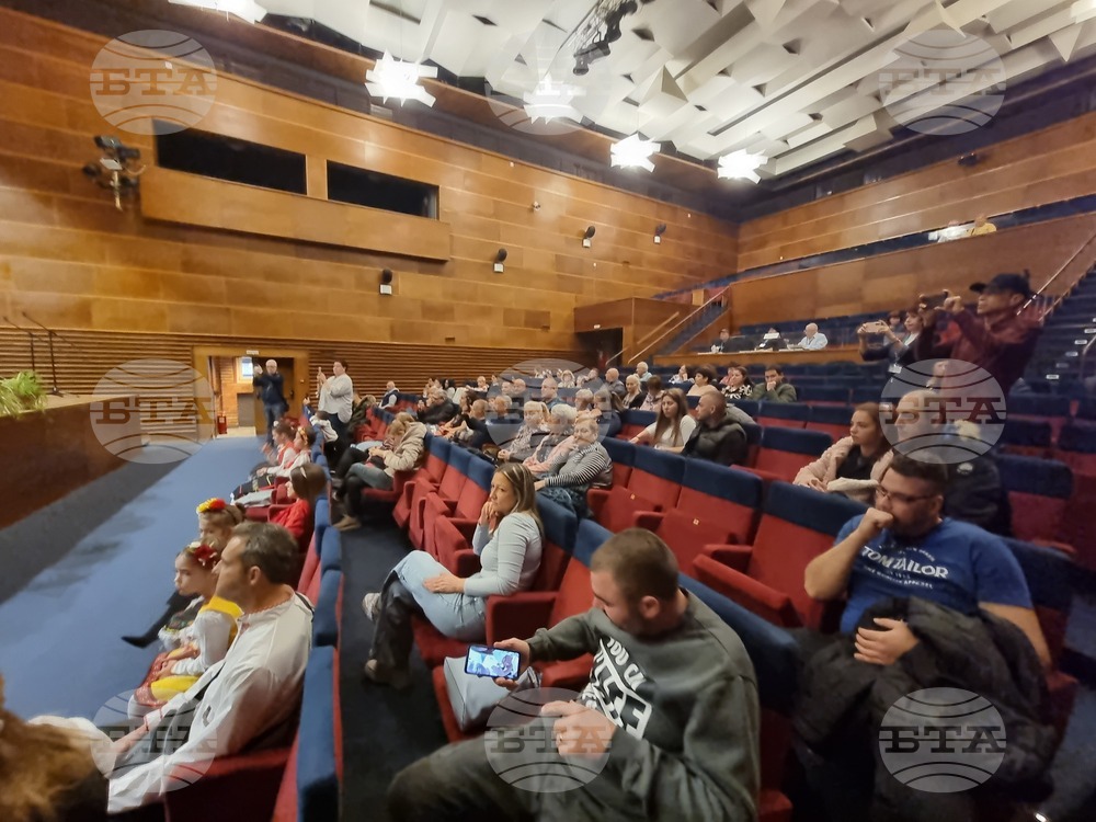 Сливен - конкурс-надпяване "Славеи пеят край Сливен"