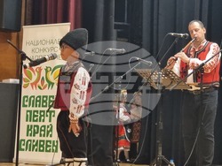 Сливен - конкурс-надпяване "Славеи пеят край Сливен"