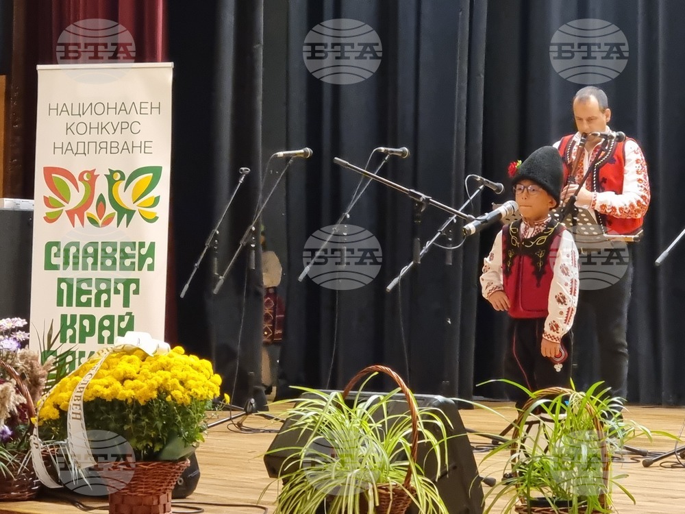 Сливен - конкурс-надпяване "Славеи пеят край Сливен"