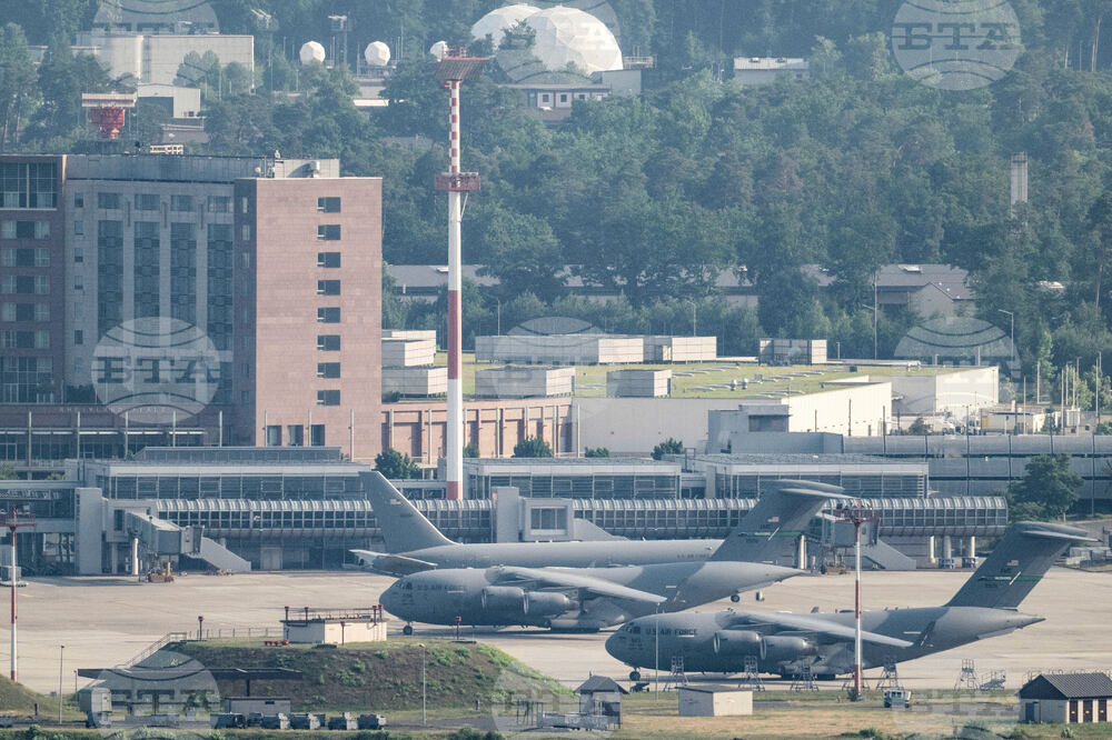 EU--US-Shutdown-Military-Bases