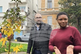 Пловдив - джаз певицата Лиз Райт засади дръвче