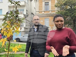 Пловдив - джаз певицата Лиз Райт засади дръвче