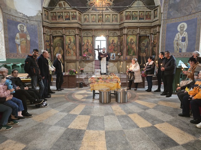 Крушовене - Архангеловден - храмов празник