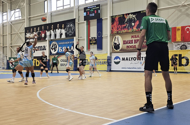 Бяла - хандбал - жени - Бяла - Атлетико Гуардес