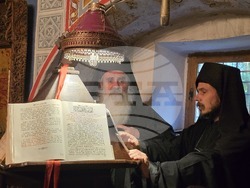 Чекотински манастир - празник - света литургия