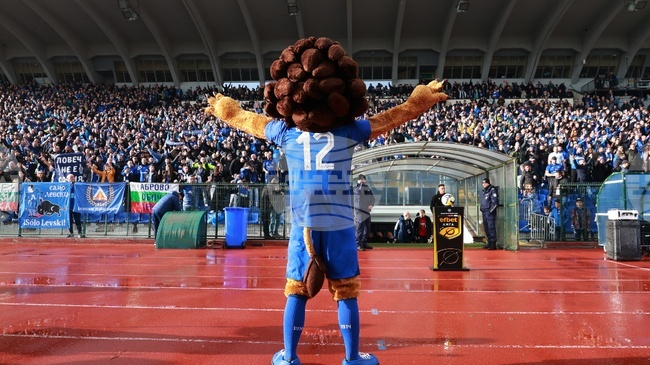 ПФК Левски пусна в продажба 500 билета за гостуването срещу Монтана