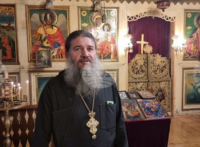 Стралджа - храм „Св. Архангел Михаил”