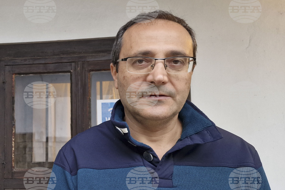 Боян Йорданов представи в Шумен романа си "Под месечината, огромна като тиква"