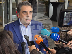 "Продължаваме промяната" - Национален съвет - брифинг - Асен Василев