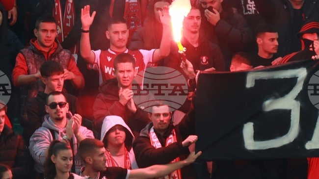 Мобилният магазин на ЦСКА гостува във Варна утре