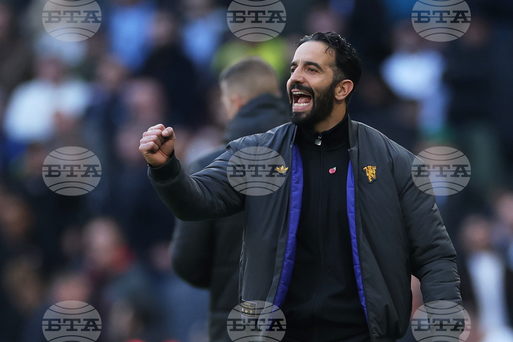 Мениджърът на Манчестър Юнайтед Рубен Аморим разкри, че Бенямин Шешко е избегнал сериозна контузия