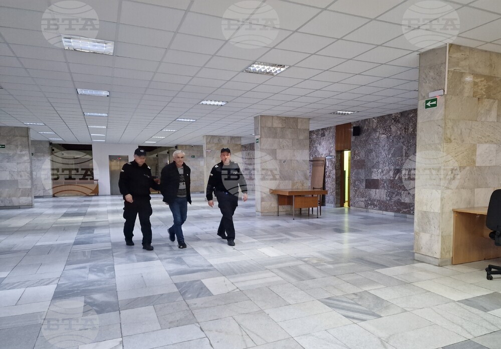 Смолян - Районен съд - мярка - боеприпаси - оръжия