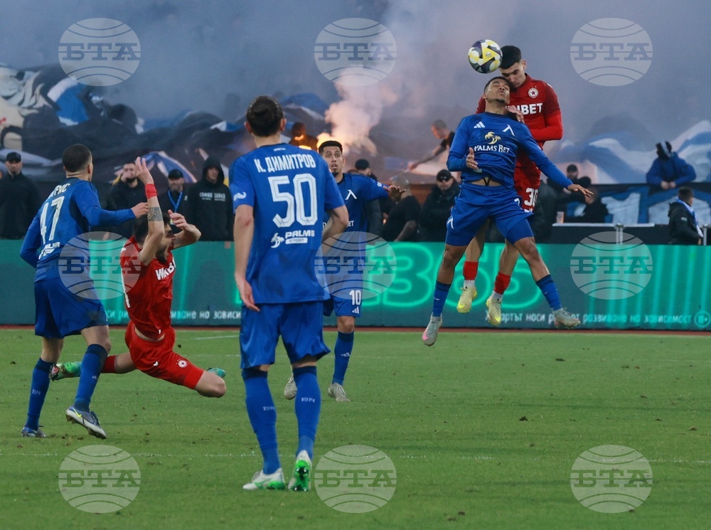 Левски ще тренира едноразово преди домакинството на Септември