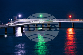 Бургас - мост - цветовете на трибагреника