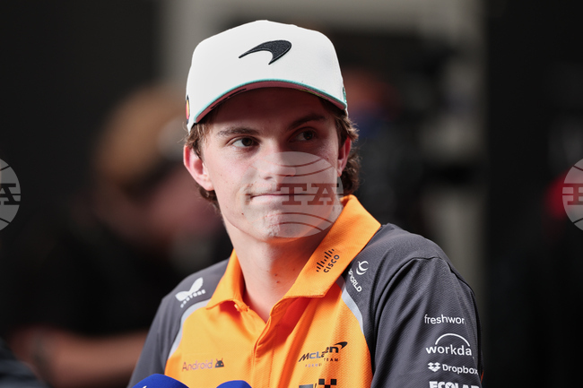 Австралийска верига ресторанти се извини на феновете на пилота от Формула 1 Оскар Пиастри