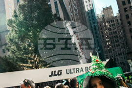 Rockefeller-Center-Christmas-Tree