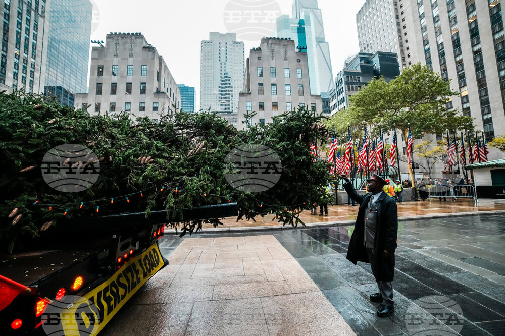 Rockefeller Center Christmas-Tree