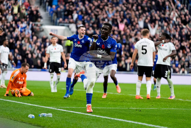 Евертън не остави шансове на Фулъм, Уест Хям обърна Бърнли за втората си поредна победа във Висшата лига