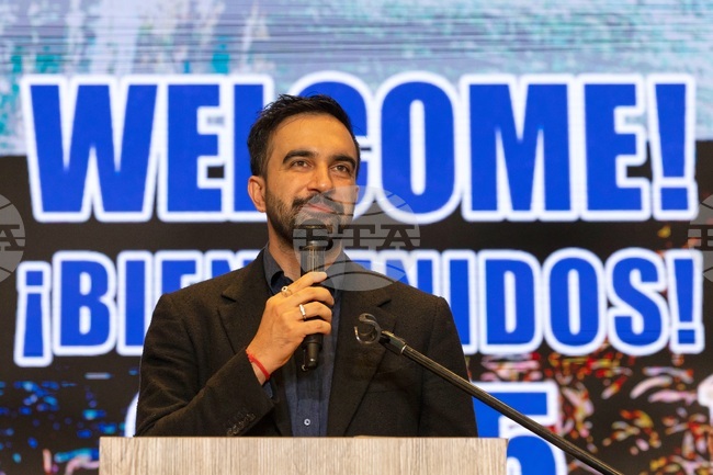 Доналд Тръмп каза, че утре ще се срещне с новоизбрания кмет на Ню Йорк Мамдани, и отново го нарече "комунист"