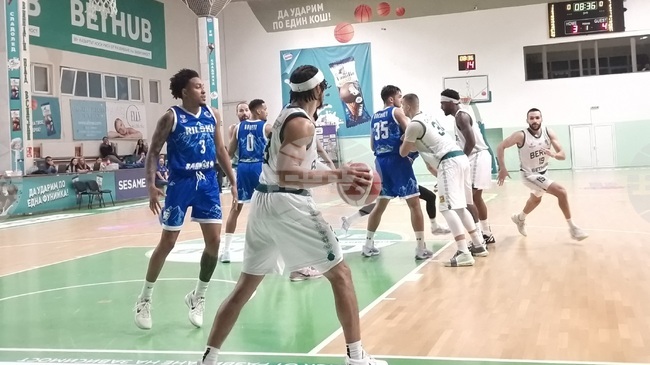 Мъжкият баскетболен Берое представи ново попълнение преди днешното си домакинство на Ботев (Враца) от НБЛ